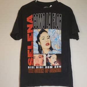 Selena Distressed Tshirt Black Sz M